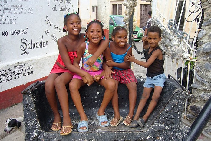 Дети на Кубе