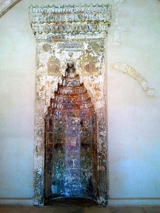 Фортецца – мечеть, театр и таблички с заклинаниями