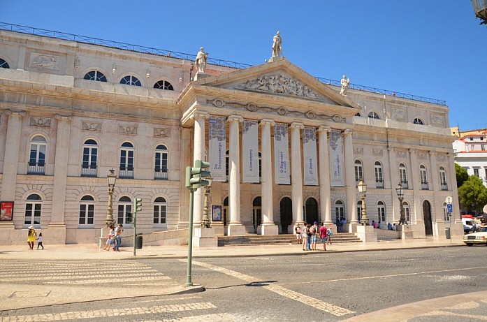 Национальный театр Марии II