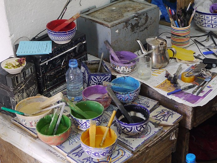 Как производят керамику в Марокко