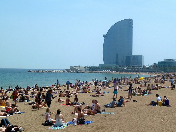 Пляж в Барселоне
